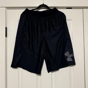 Under Armour Men's Black Athletic Shorts